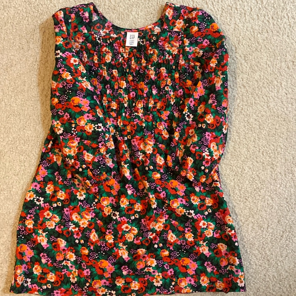 Baby Gap Size 4T dress